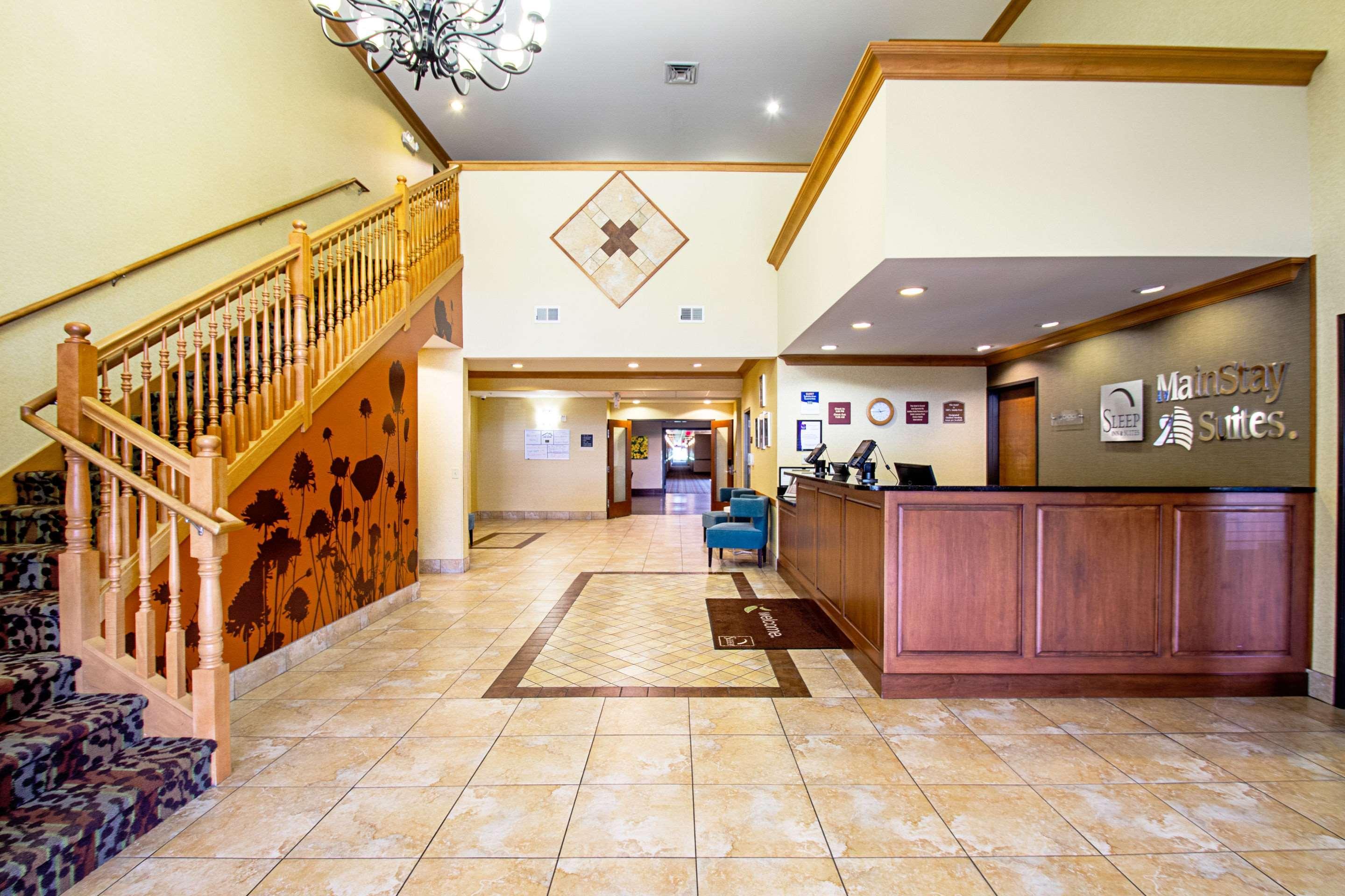 Sleep Inn & Suites Madison - Monona Bagian luar foto